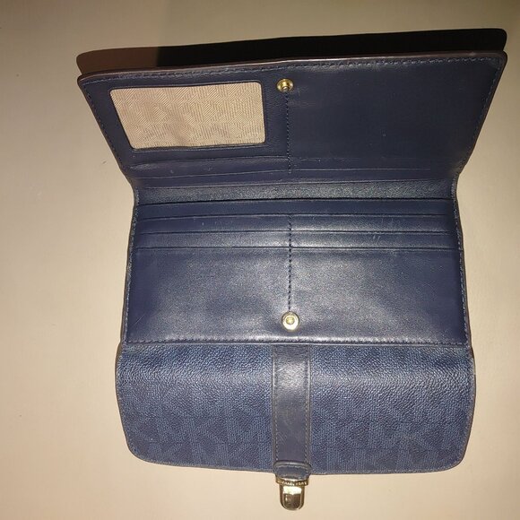 Michael Kors Long Wallet Navy Blue Leather Snap Closure Multiple Card Slots - Picture 6 of 8